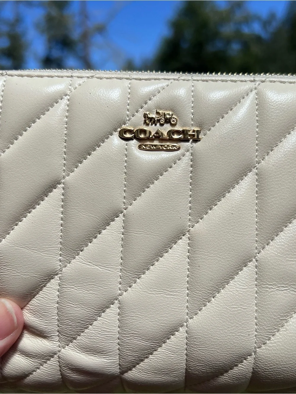 COACH Medium Id Zip-Around Quilted Leather Wallet Chalk w Gold Hardware
